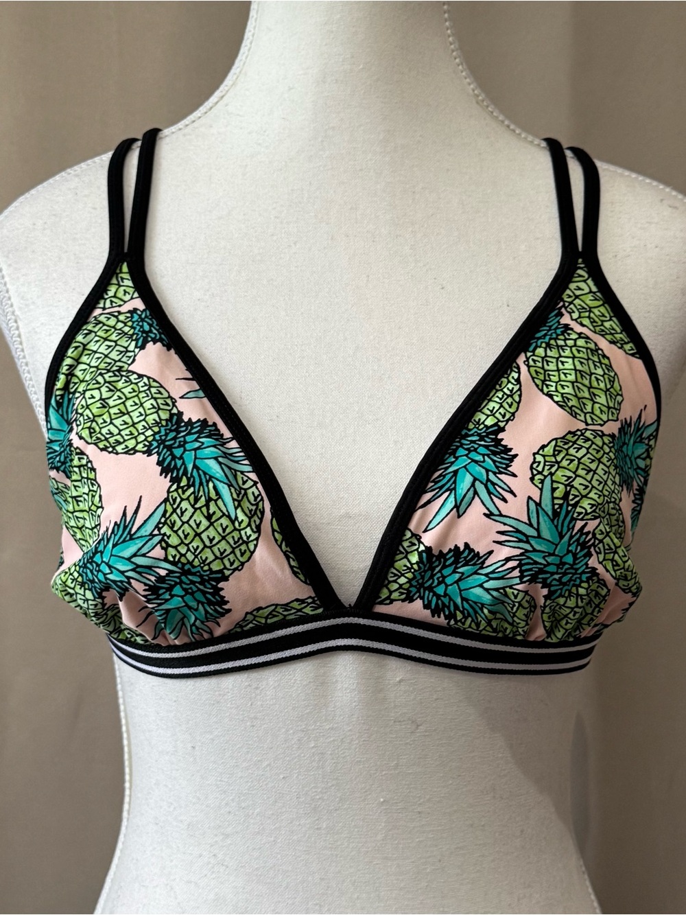 Triangle Bikini Top with Pineapple Print - Light Pink & Green 🩷🍍💚